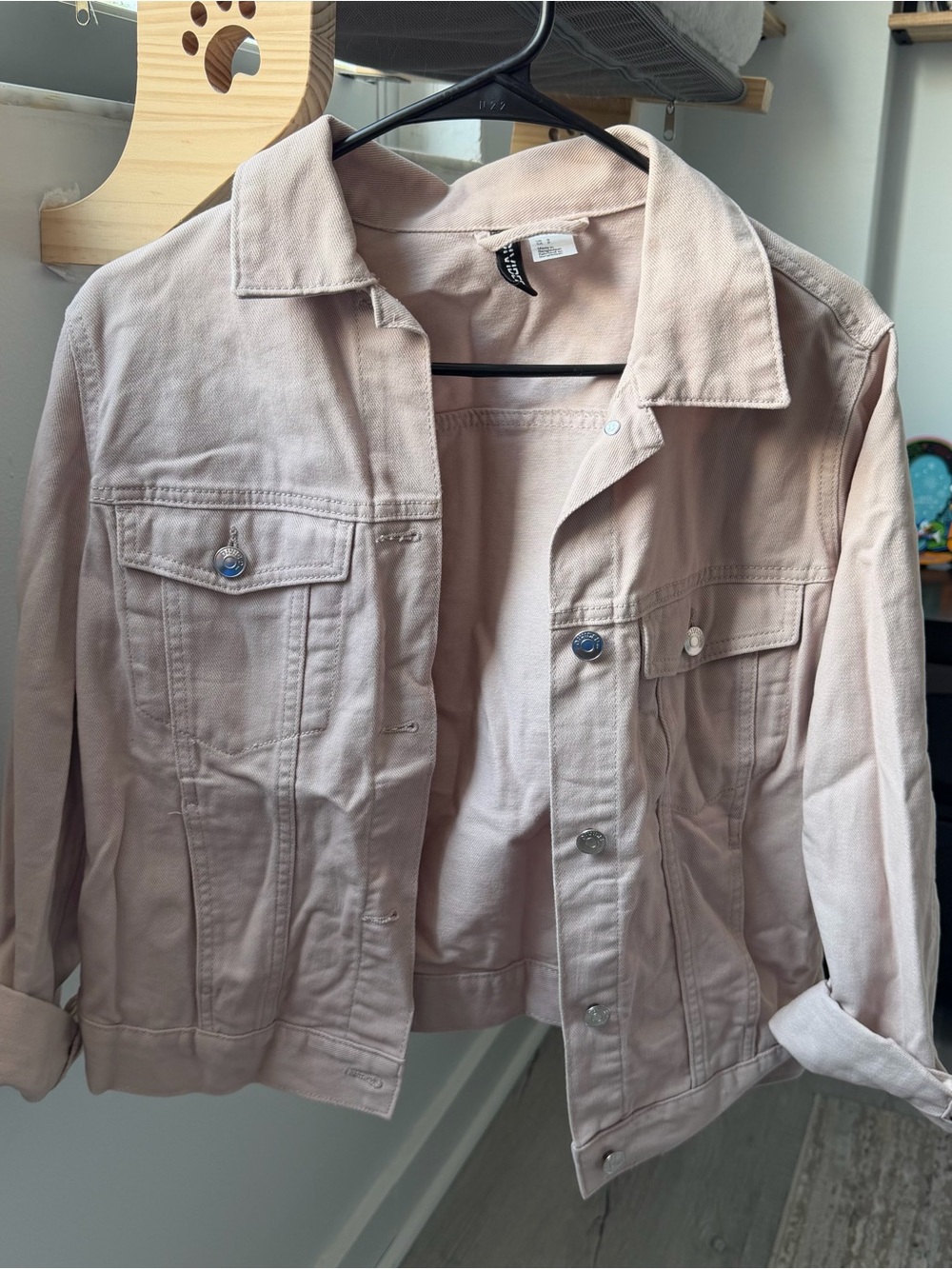 divided h&m pink denim jacket